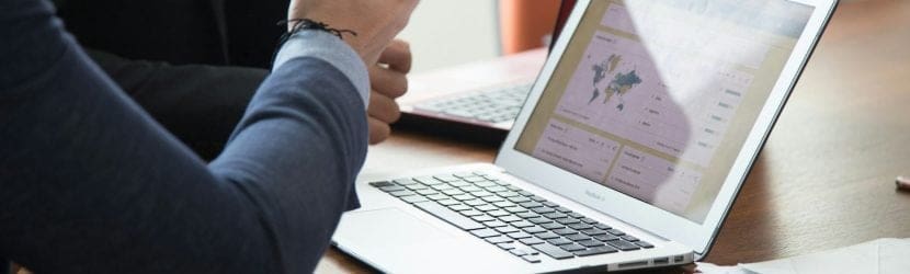 Choosing Your SEO Audit: Dive into Manual vs. Automated Methods